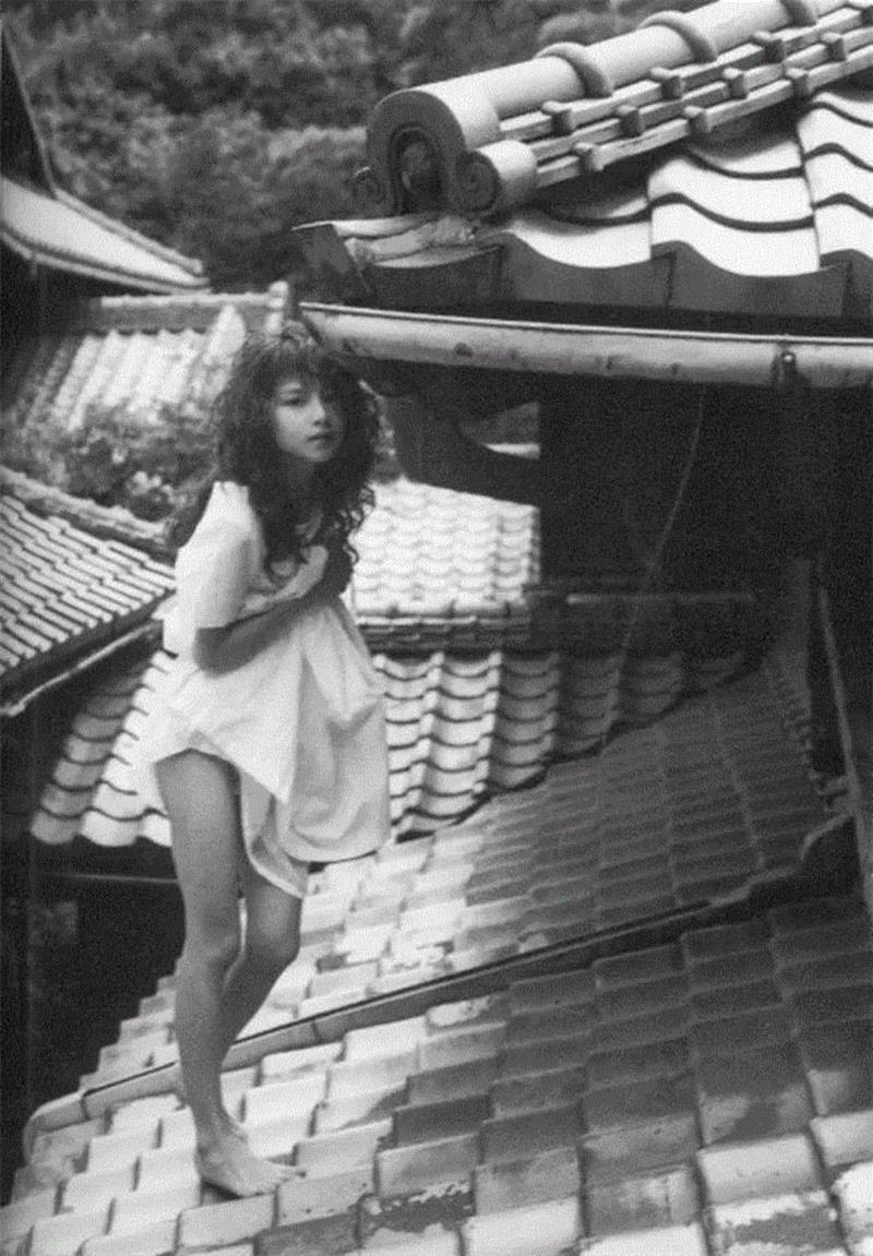 宝生舞，1996,@RT U | 摄影有多简单，就有多复杂,摄影,@RT,筱山纪信,写真,少女,人体,Santa,中性,徐淳刚,筱山