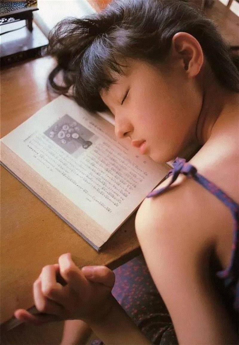 筱山纪信：栗山千明,@RT U | 摄影有多简单，就有多复杂,摄影,@RT,筱山纪信,写真,少女,人体,Santa,中性,徐淳刚,筱山