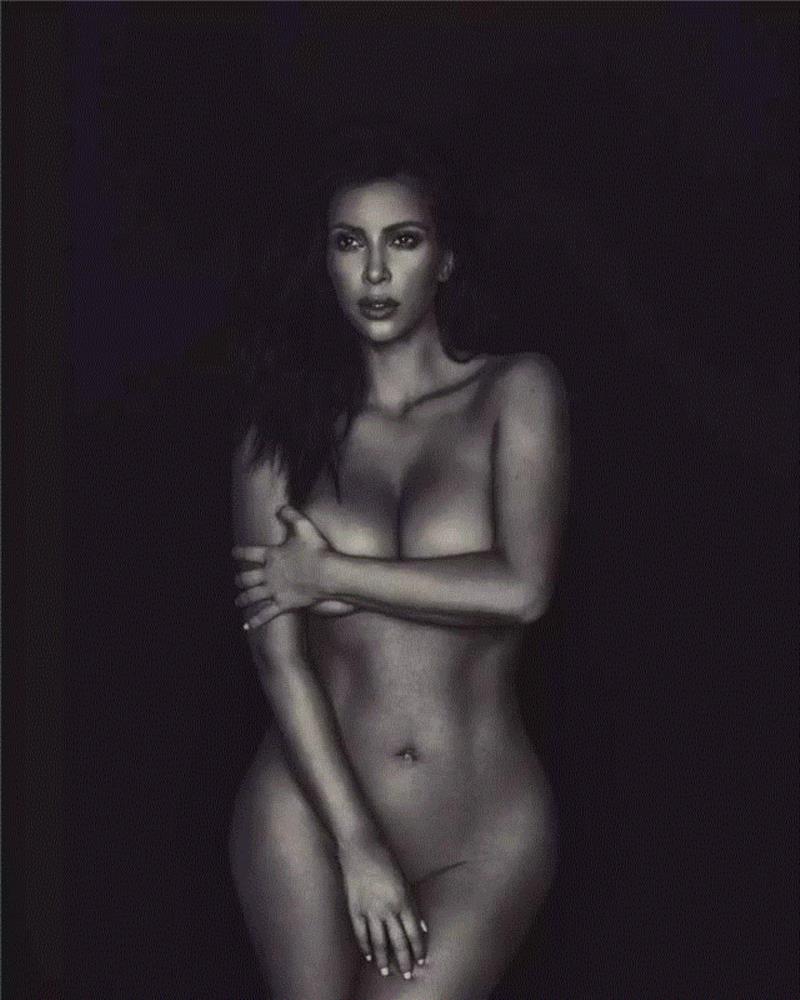 《花花公子》的封面女郎 | kim kardashian,花花公子,封面女郎,kim,kardashian,回复,陶艺,琅沐创意年代,陶瓷,中国风,人体艺术