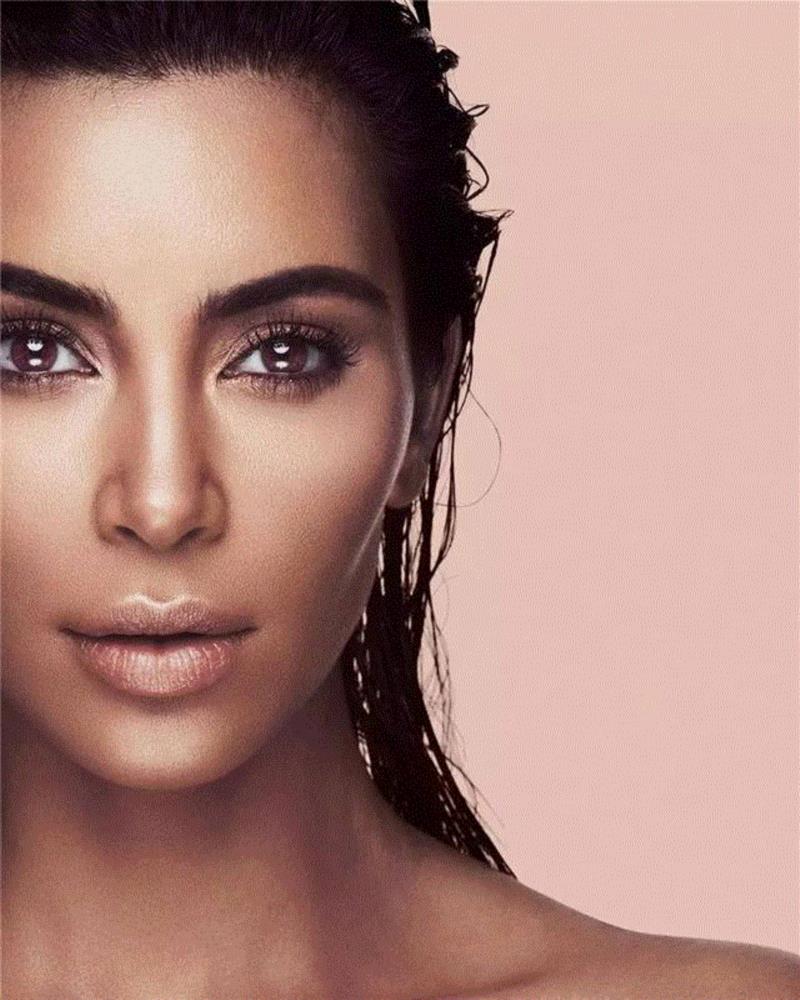 《花花公子》的封面女郎 | kim kardashian,花花公子,封面女郎,kim,kardashian,回复,陶艺,琅沐创意年代,陶瓷,中国风,人体艺术