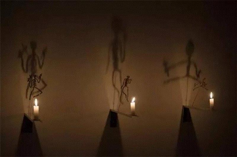 Ombres, 1986,ARTIST | CHRISTIAN BOLTANSKI,ARTIST,BOLTANSKI],死亡,Boltanski,照片,屠杀,山路,博尔坦斯基,Christian,犹太人