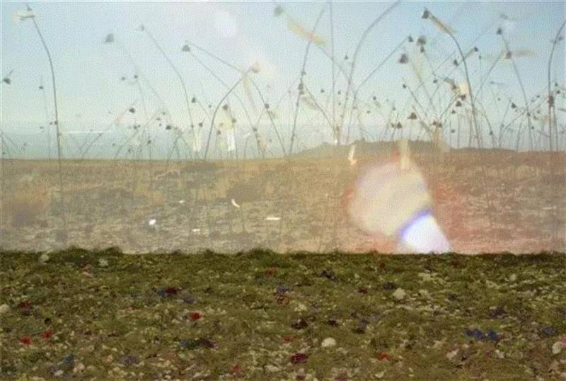 ARTIST | CHRISTIAN BOLTANSKI,ARTIST,BOLTANSKI],死亡,Boltanski,照片,屠杀,山路,博尔坦斯基,Christian,犹太人