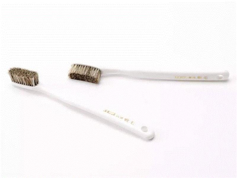 马毛、山羊毛、獾毛做成的牙刷，畅销日本100多年,牙刷,日本,马毛,山羊,动物,惠百施,牙齿,牙龈,牙膏,特惠