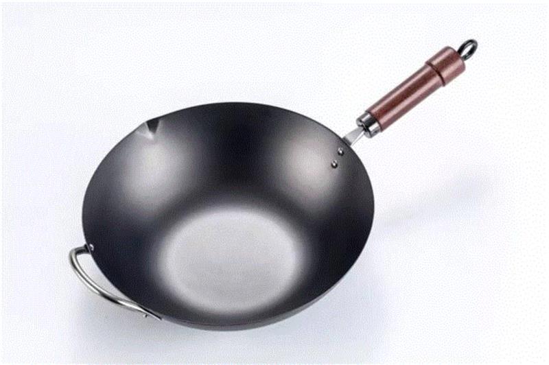 开锅：,日本主妇最爱的铁锅，超轻巧，一只手就能颠勺,铁锅,日本,主妇,RIVER,炒锅,LIGHT,中华,直径,厂商,指导价