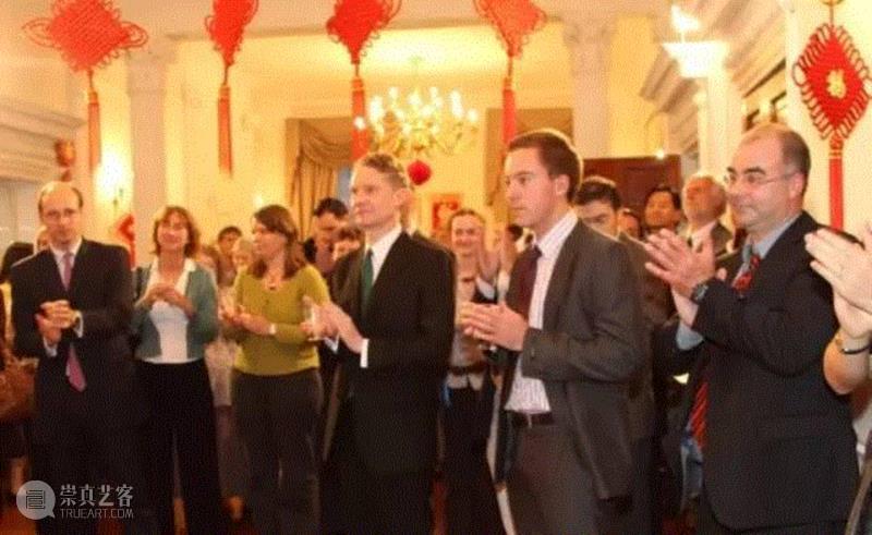  ,一百年前，英国人疯狂盗走敦煌大量经卷；一百年后，她在大英博物馆守护了这些宝物40年,大英博物馆,经卷,英国,敦煌,宝物,吴芳思,中国文化,中文,吴思芳,图书馆