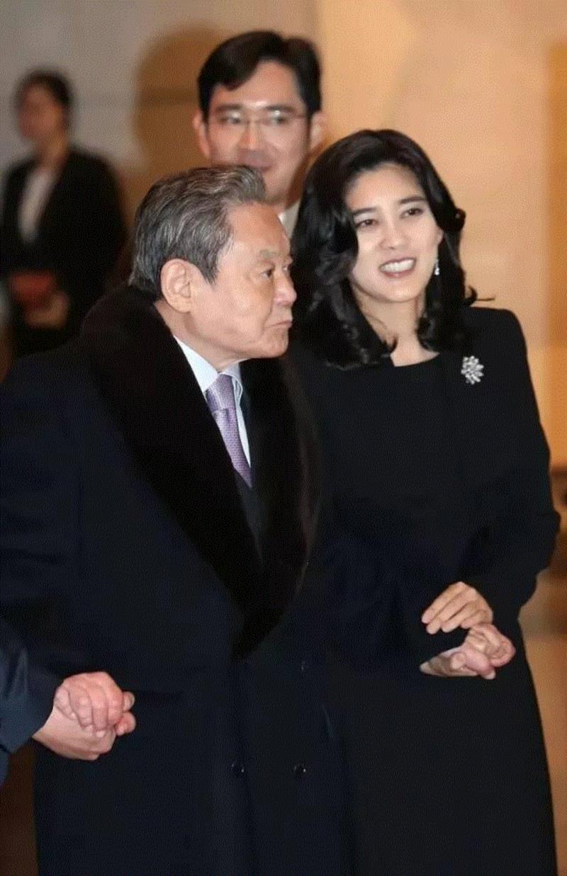 离婚要赔70亿！豪门“李英爱”错嫁渣男：精神贫穷的男人，不能嫁！,离婚,豪门,李英爱,男人,李富真,任佑宰,三星,李健熙,李在,韩国