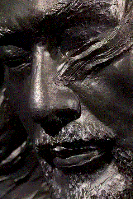 大护法“主演”徐锦江，不只是三级片教父,徐锦江,护法,主演,教父,广州美术学院,关山月,投稿,铺子,抑郁症,青铜