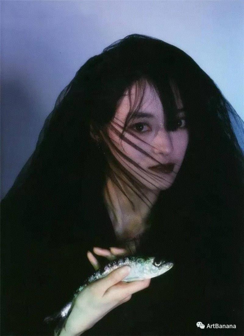 摄影大师荒木经惟镜头里的日本女星,荒木经惟,日本,摄影大师,女星,SYOKOMizuhara,ArtBanana,Kirishima,Sugisaki,摄影家,摄影集