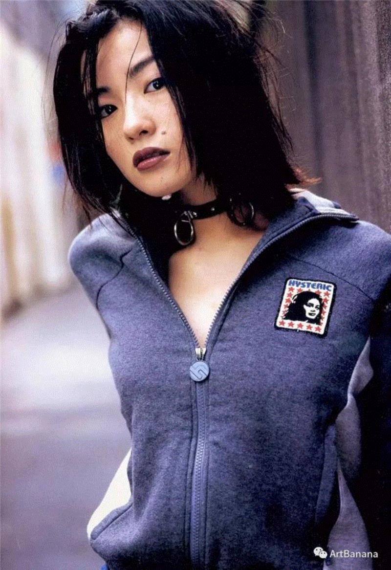 摄影大师荒木经惟镜头里的日本女星,荒木经惟,日本,摄影大师,女星,SYOKOMizuhara,ArtBanana,Kirishima,Sugisaki,摄影家,摄影集