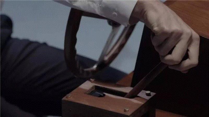 日本新媒体“老司机”告诉你钢琴是可以像车一样开的,钢琴,日本新,媒体,司机,TASKO,日本,东京,明和电机,TOYOTA,深圳