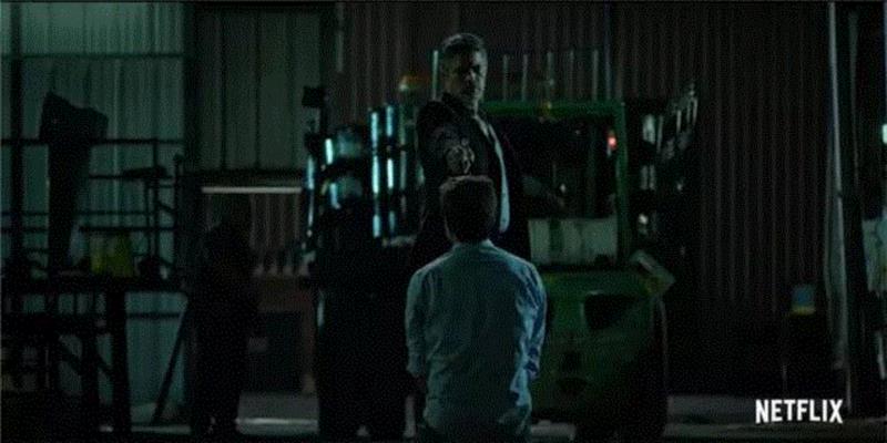 Netflix又贡献了一部堪比《绝命毒师》的高分黑暗剧集,Netflix,黑暗,马蒂,夫妻,胜地,马蒂比德,黑钱,男人,夏天,度假