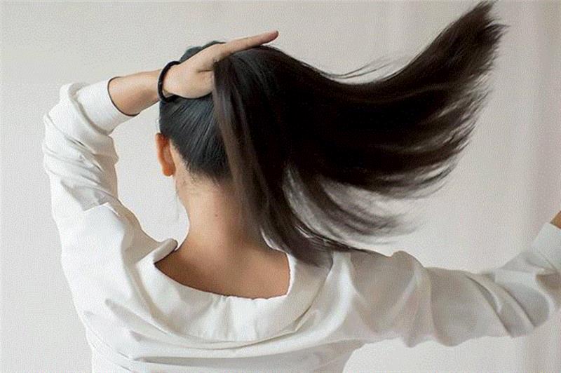 脱发、毛躁、爱出油？用对梳子，比发型师打理好看10倍