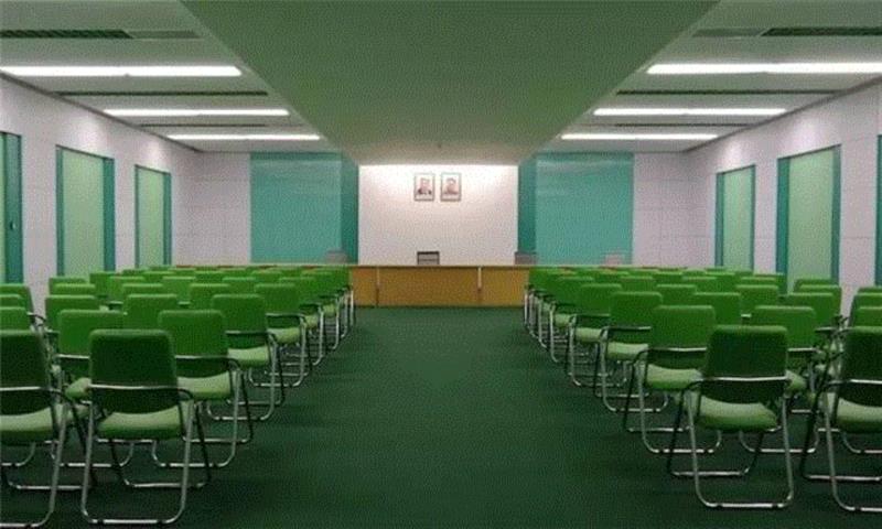 合美术馆 | 《布达佩斯大饭店》导演韦斯·安德森的调色板