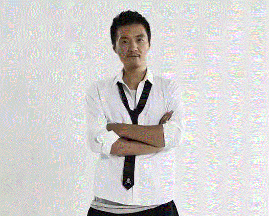 朴树：历尽千帆终不悔，归来白衣作少年。