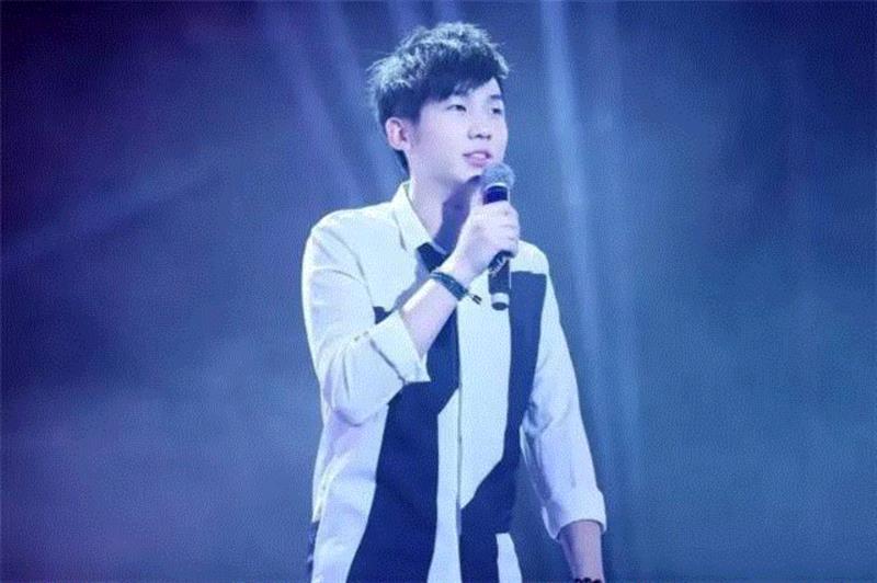 这首神曲至今已被全球超过100位艺人翻唱，还被不同语言录制超过125次！