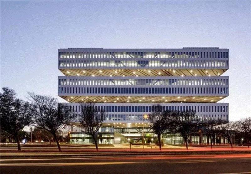 Facebook又建新园区，这些硅谷科技巨头办公楼有什么不一样？