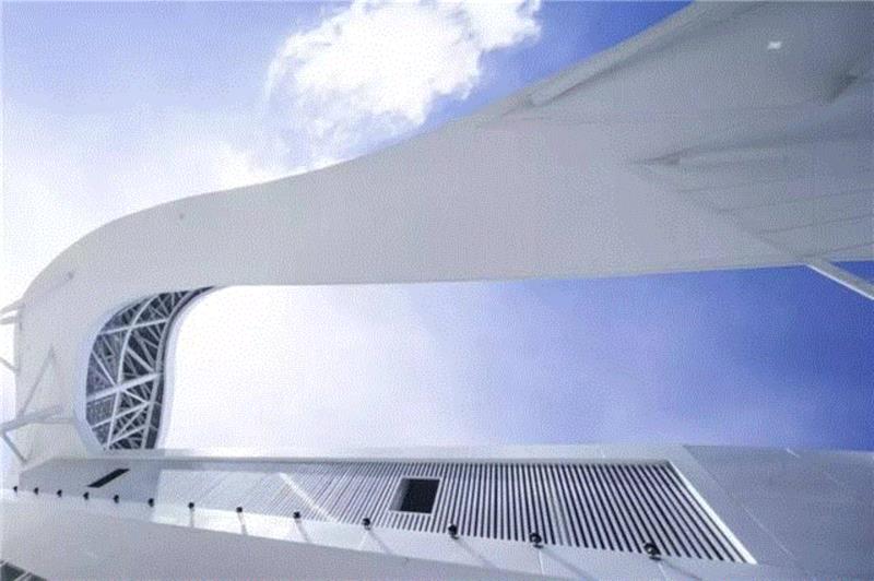 浮悬骑楼 Floating Veranda / 董育纶建筑师事务所