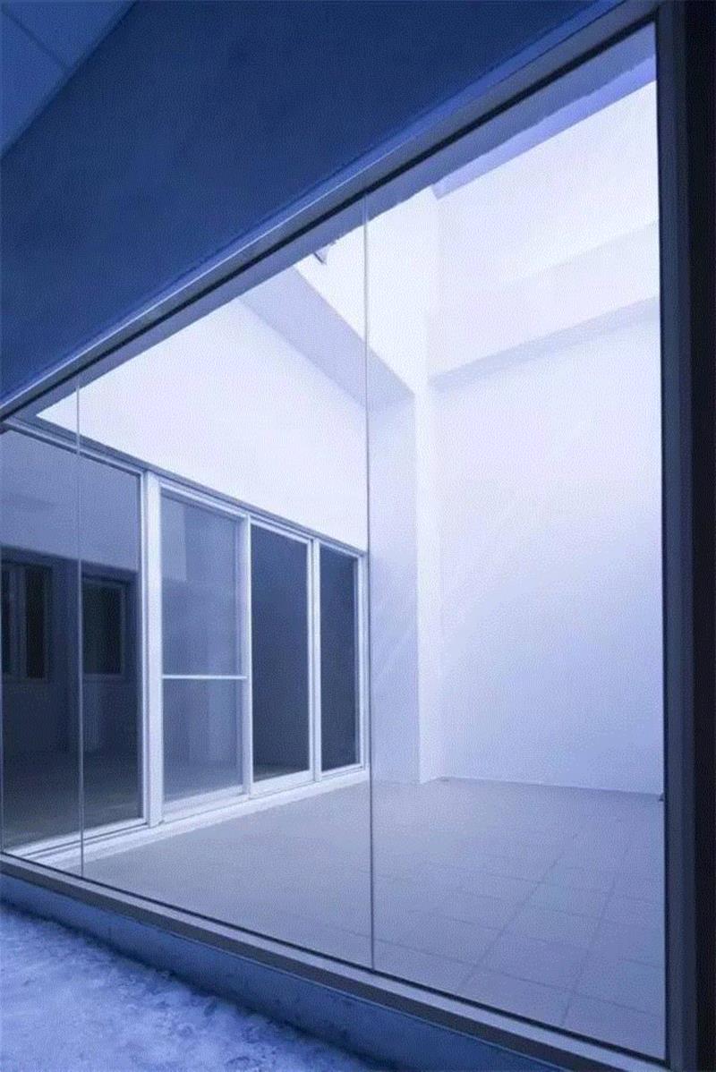 浮悬骑楼 Floating Veranda / 董育纶建筑师事务所