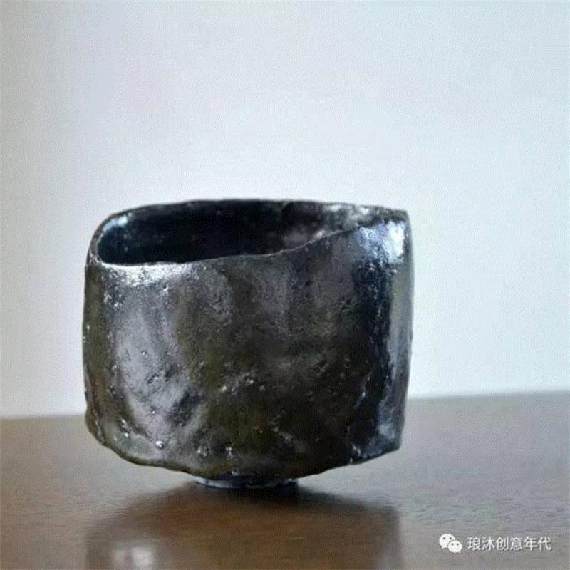 茶碗 -- 陶艺家横山拓也作品