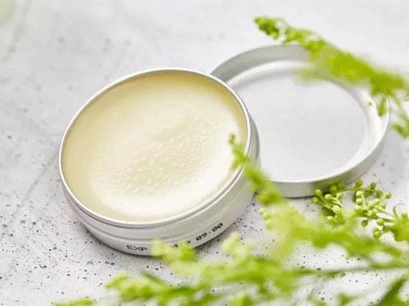 涂上这支泰国爆款防晒霜，想晒黑都难