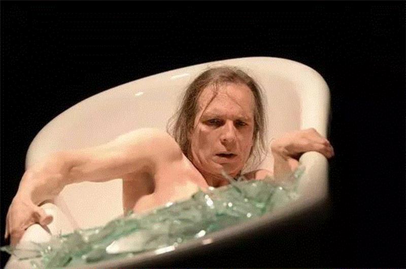 身体的，太身体的 | Yann Marussich的行为剧场