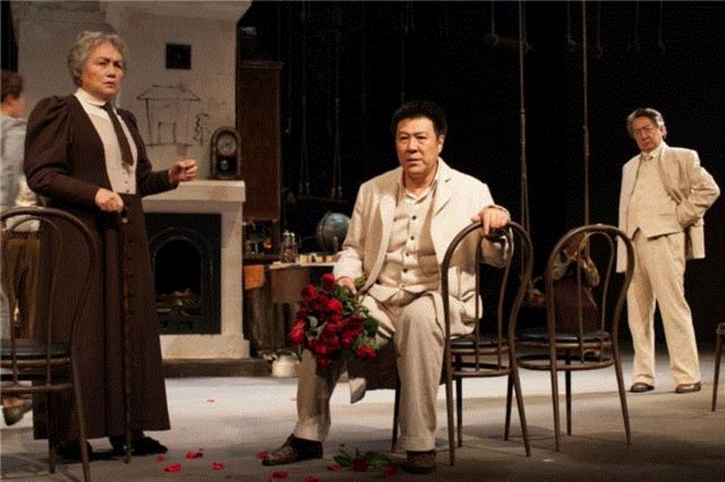契诃夫经典话剧 上海话剧艺术中心重新演绎 | 《万尼亚舅舅》10.5~10.8@北京
