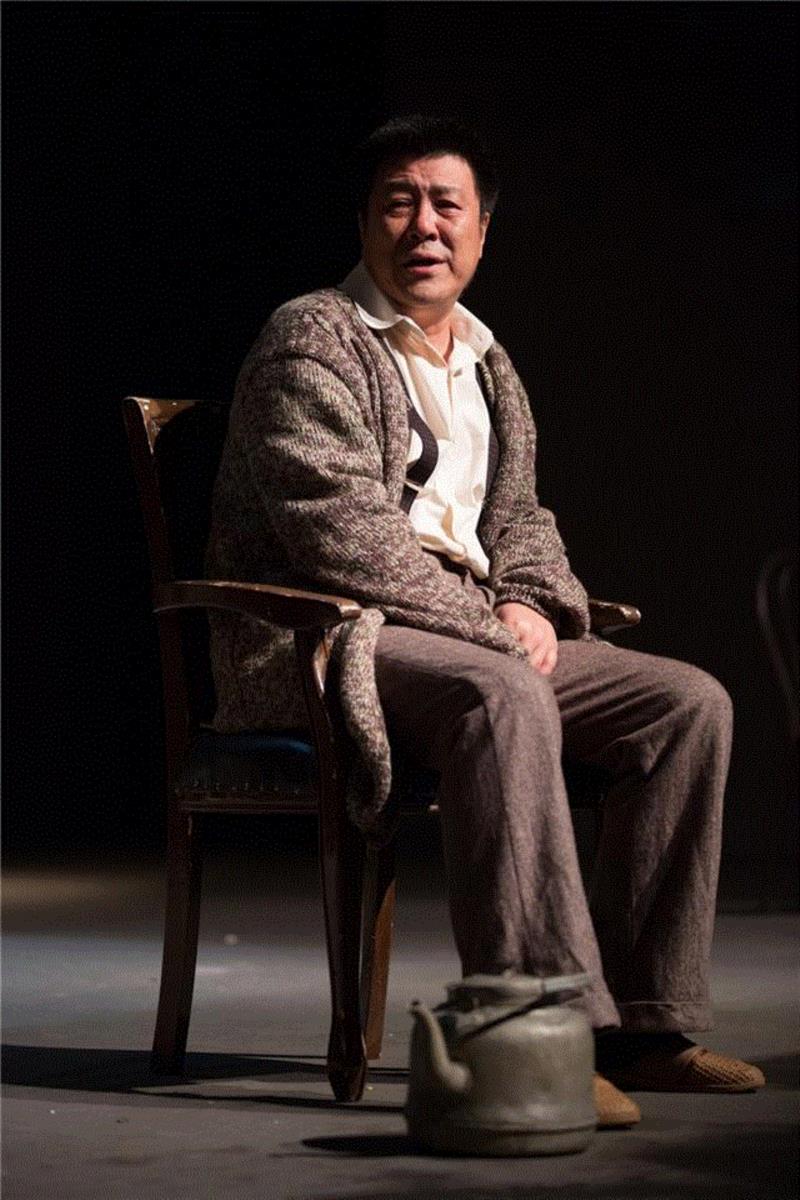 契诃夫经典话剧 上海话剧艺术中心重新演绎 | 《万尼亚舅舅》10.5~10.8@北京