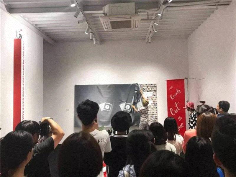 【陌上实验 | 现场】TenGuSan:夜长春梦多 | 一挥令下，娱乐至死！
