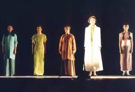 16年后,辛柏青朱媛媛袁泉陶虹等泪洒“青春版”《狂飙》演出现场