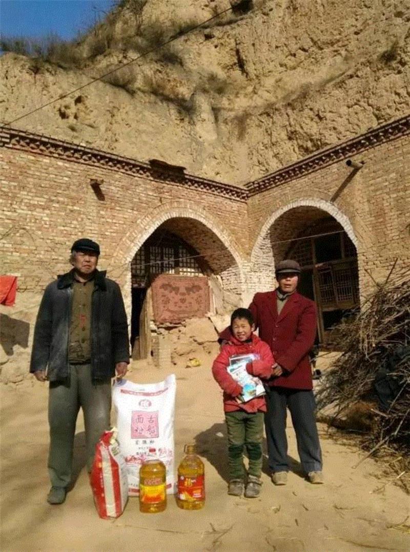 山西枣农面临的一场大考！最后10天，枣子卖不完就喂牛羊了！这是一份爱心接力，需要您传递！