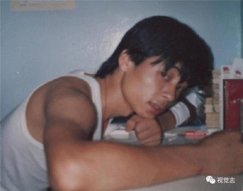 王杰告别歌坛：曾经不懂他的歌，听懂已是伤心人……