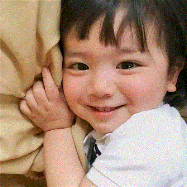 【治愈系】长这么可爱一定是男孩纸！