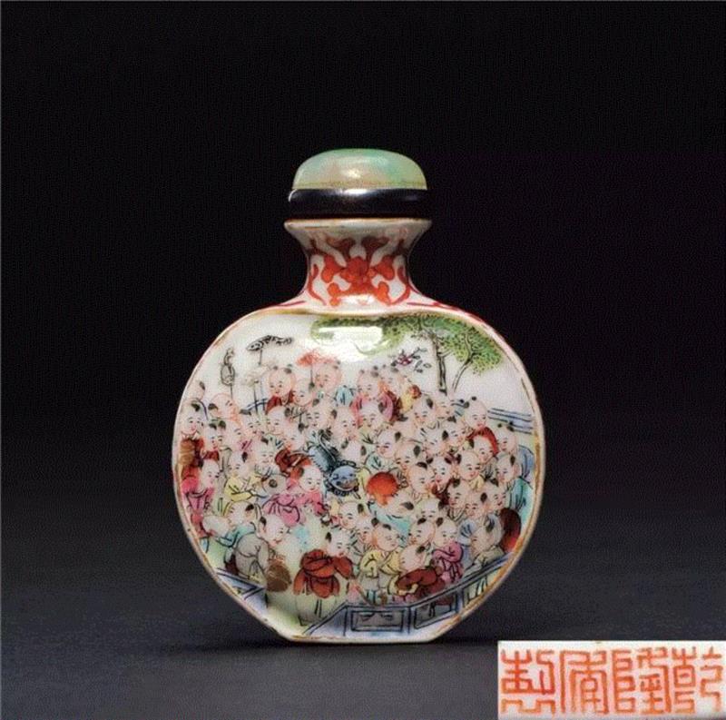 【嘉德春拍】掌中有乾坤——瓷质烟壶珍赏