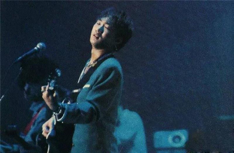 专辑 ▎天堂纵有千万曲，人间再无黄家驹