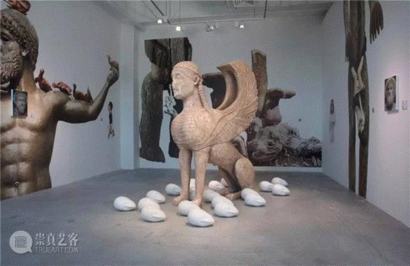 徐震：对我来说当然要制造景观,徐震,政治