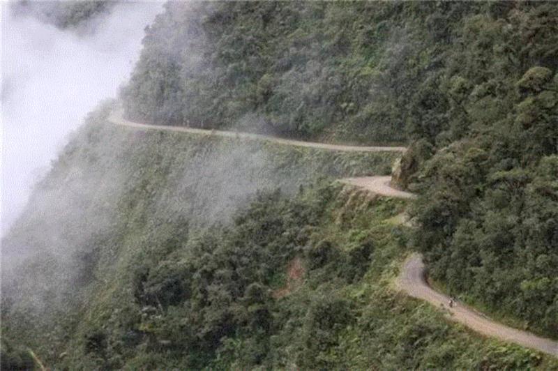 【女司机的噩梦】世界上最恐怖的14条公路，中国竟上榜两条