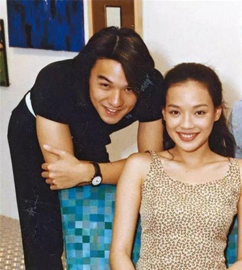 专辑 ▎舒淇:穿回曾脱下的衣服,嫁给最深情的人