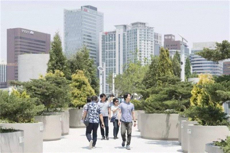 MVRDV 打造的首尔“高线公园”已对外开放