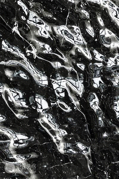 液态大理石"涌入"巴黎装饰艺术博物馆