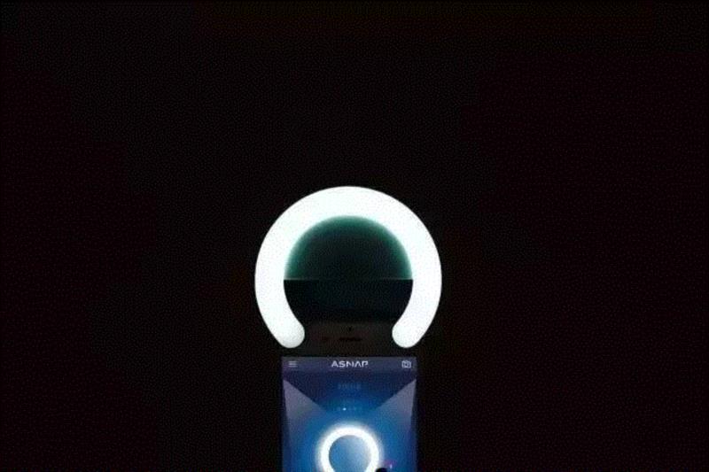 有了这只补光灯，自拍都不用修图