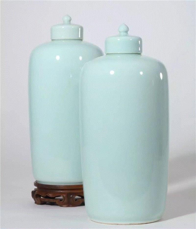 瑰映如茵——玫茵堂暨欧美搜储康熙、雍正御窑精华（二）