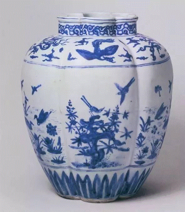 香几，又见香几！一件也许是嘉靖皇帝焚香祷告用的香几，即将亮相北京保利