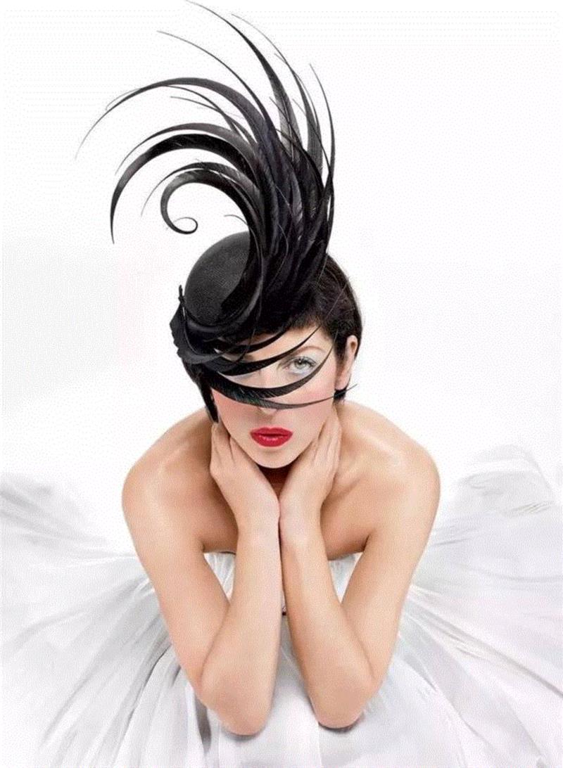 Fashion｜你的造型离high fashion，也许只差一顶帽子