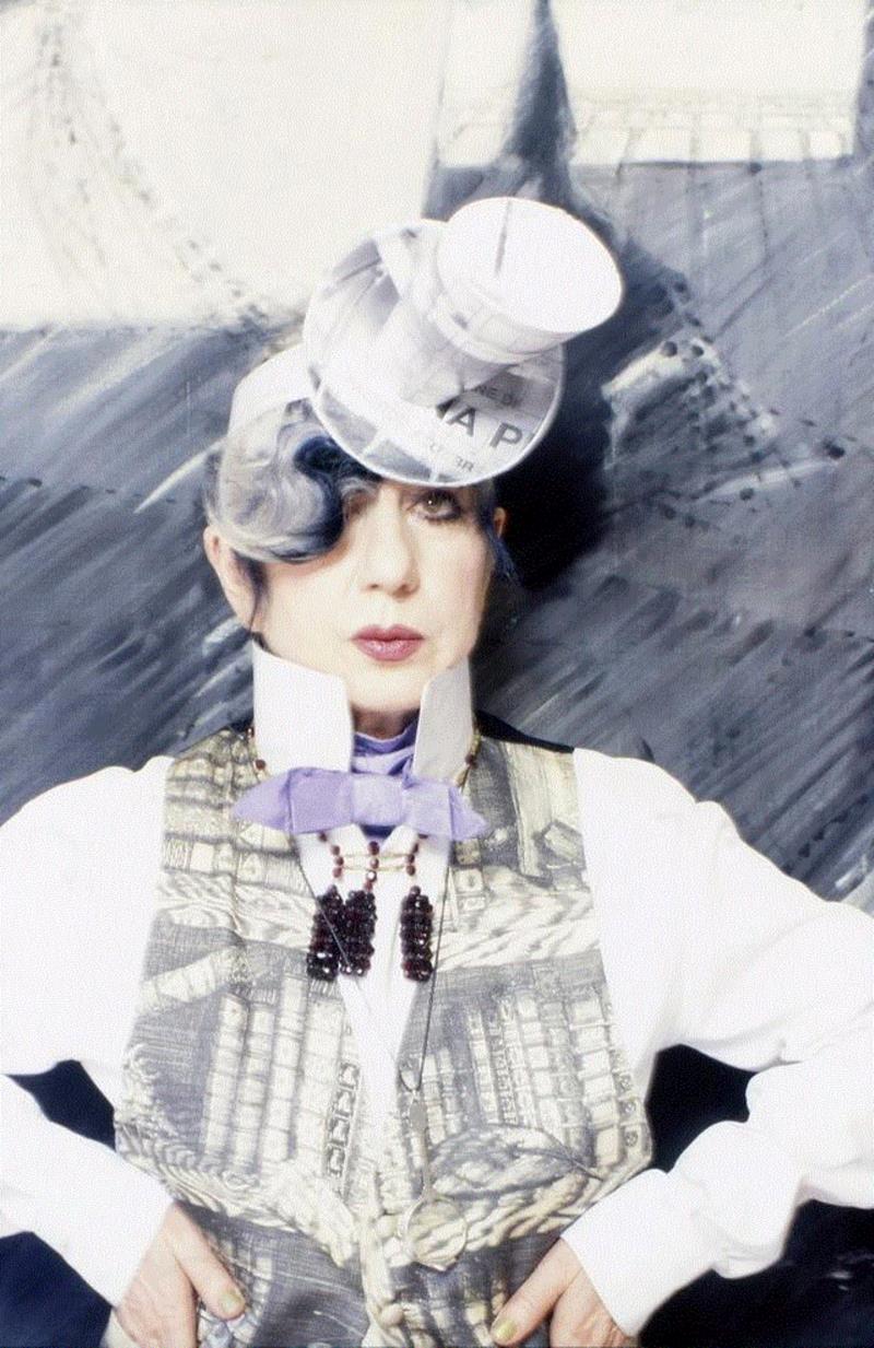 Fashion｜你的造型离high fashion，也许只差一顶帽子