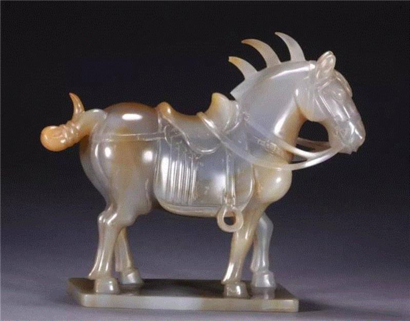 马到成功——北京中拍国际2017春拍重器 唐 · 玛瑙“特勒骠”