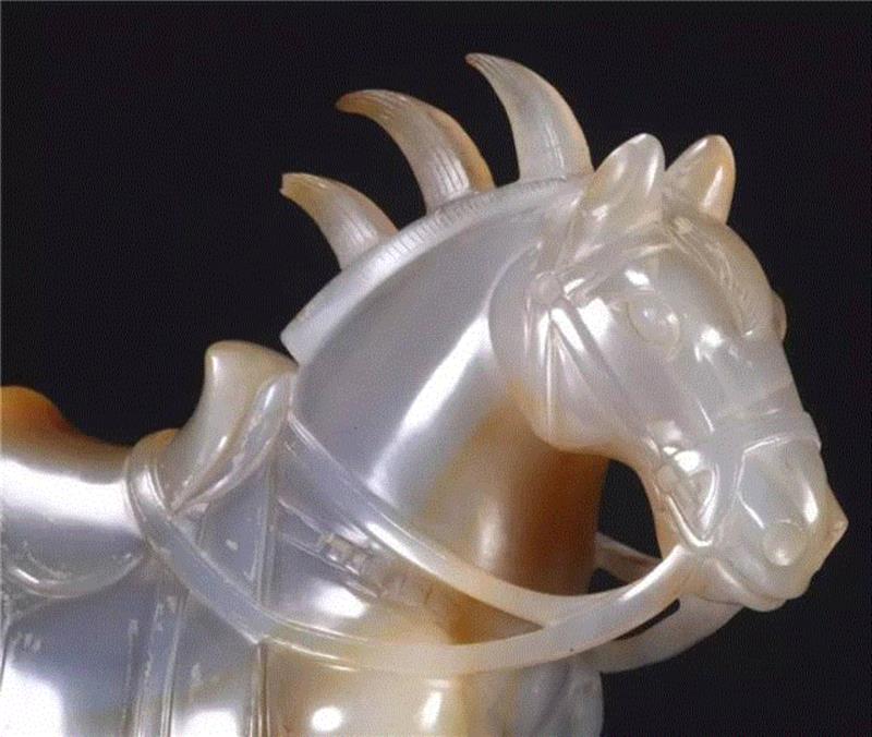 马到成功——北京中拍国际2017春拍重器 唐 · 玛瑙“特勒骠”