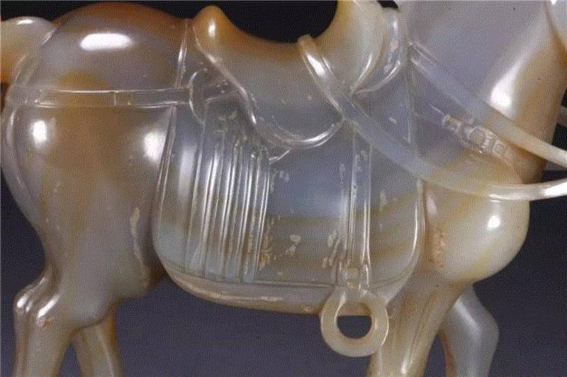 马到成功——北京中拍国际2017春拍重器 唐 · 玛瑙“特勒骠”