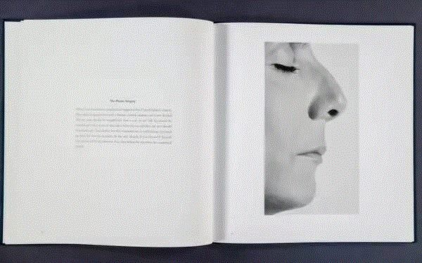 Sophie Calle——我不是在做艺术，而是在玩