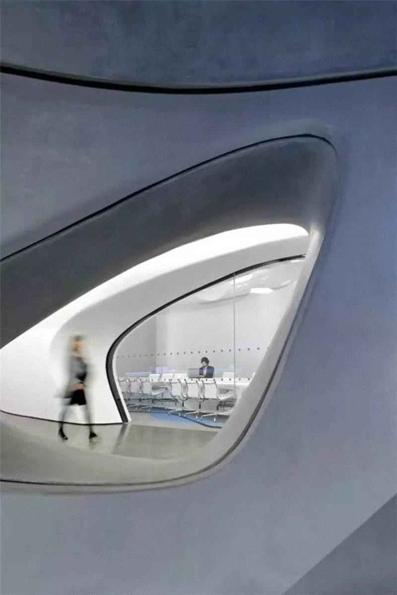 不朽的流线  |  建筑师 Zaha Hadid 作品