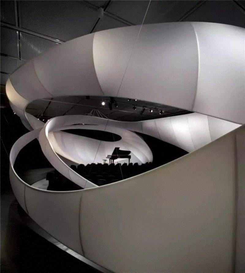 不朽的流线  |  建筑师 Zaha Hadid 作品